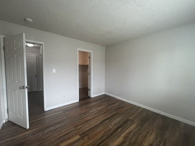 2912 N Tracy Blvd #22 - Photo 6 of 8