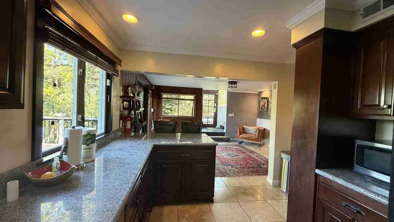 631 W Pennsylvania Ave #NA - Photo 3 of 19