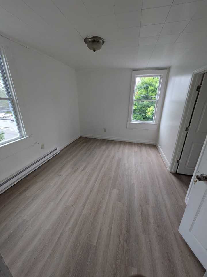 178 High St #2 - Photo 7 of 13