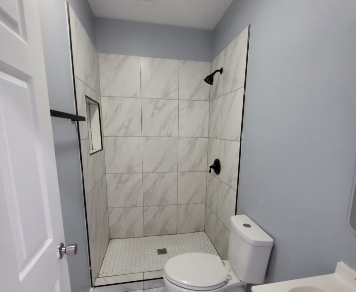 6040 S Rhodes Ave #1 - Photo 7 of 10