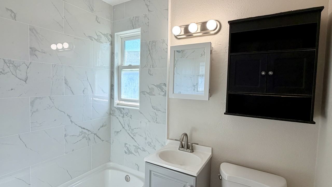 6534 Kelly St #6534 - Photo 6 of 20