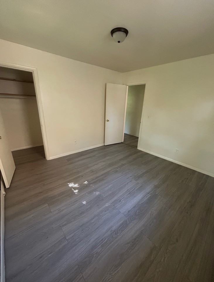 2986 Woodrow Ave #7 - Photo 5 of 7