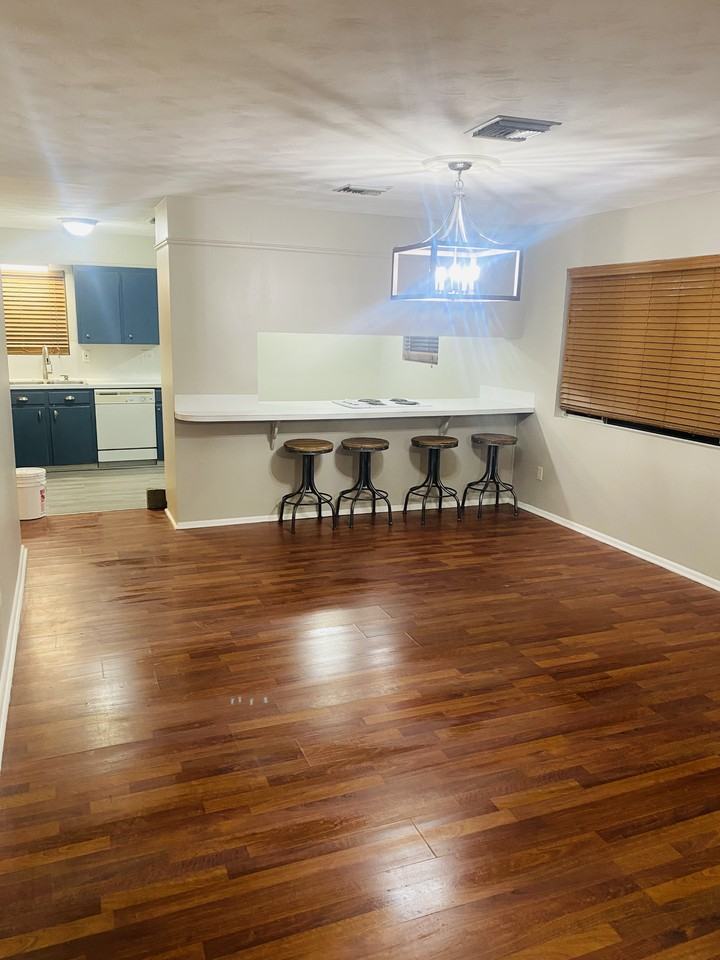 439 Normandy Rd #NA - Photo 4 of 13