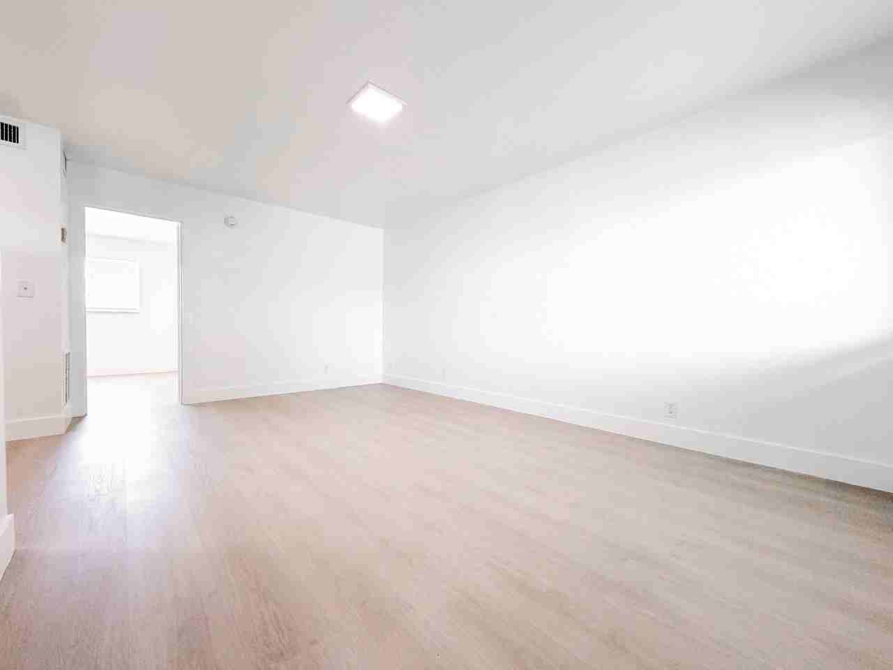 1100 S Broadway #109 - Photo 3 of 12