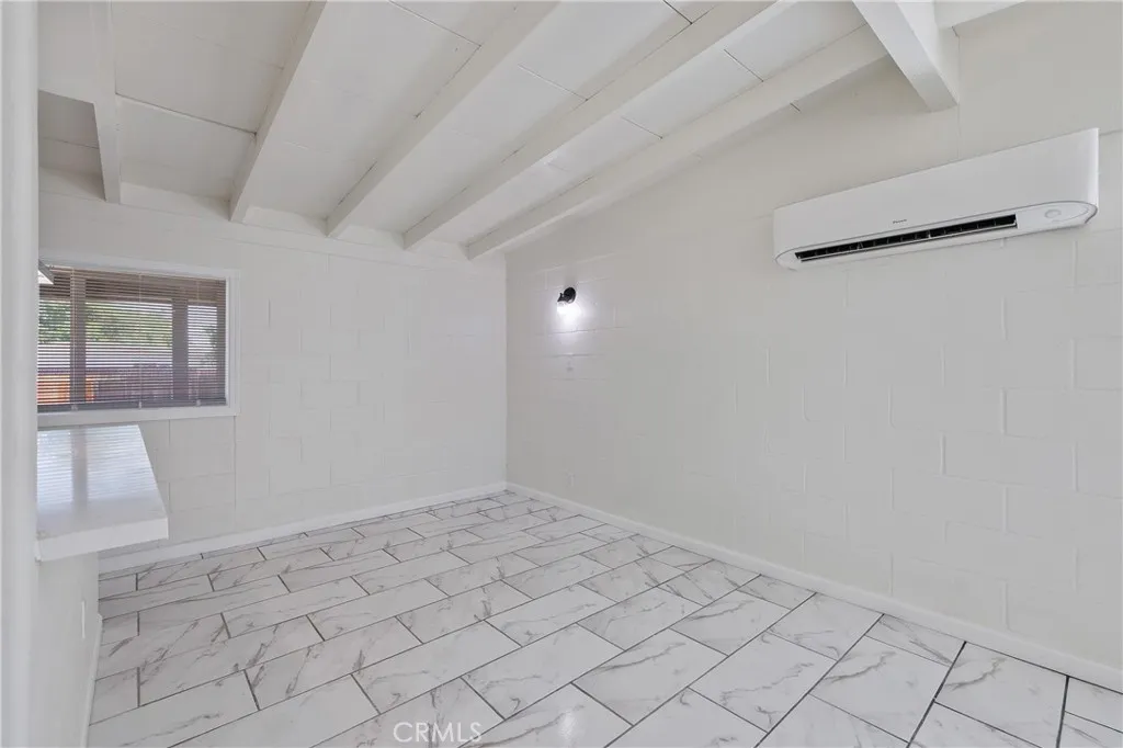 304 E Santa Clara St #NA - Photo 6 of 23
