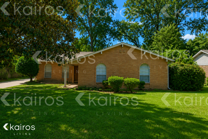 5617 Vista Bonita Dr S