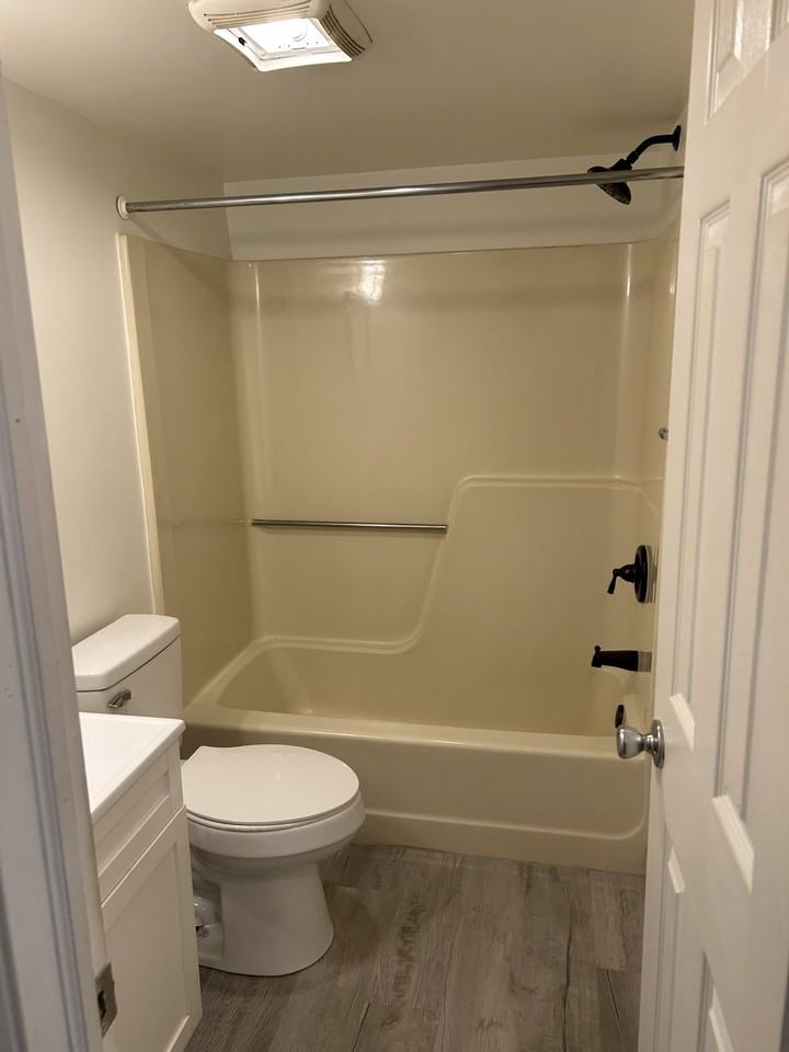 46-3 Holly Dr #3 - Photo 5 of 8