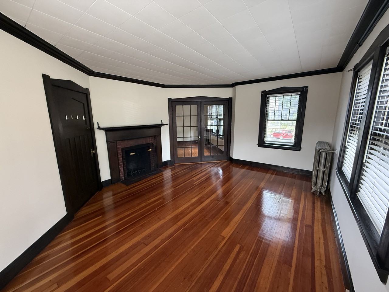 104 Mount Auburn St #1 - Photo 2 of 13