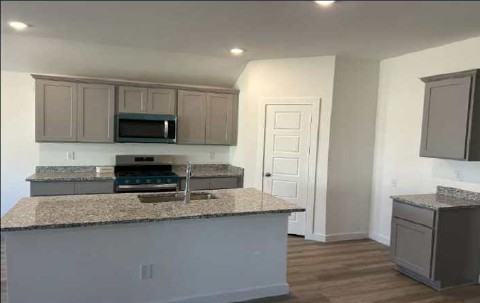 7454 9th St #NA - Photo 4 of 9