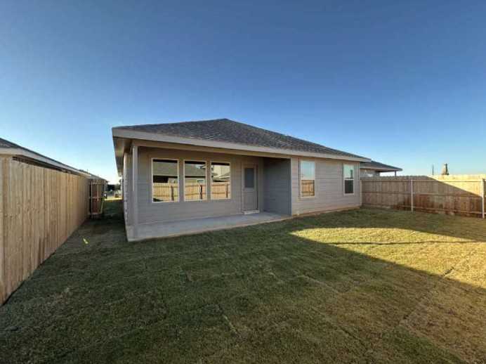 7454 9th St #NA - Photo 5 of 9
