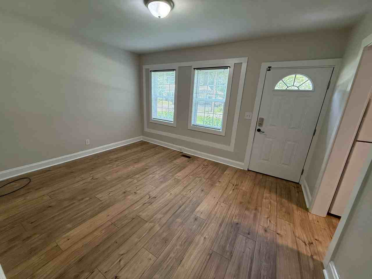 108 Dukeland Dr #108 - Photo 3 of 9