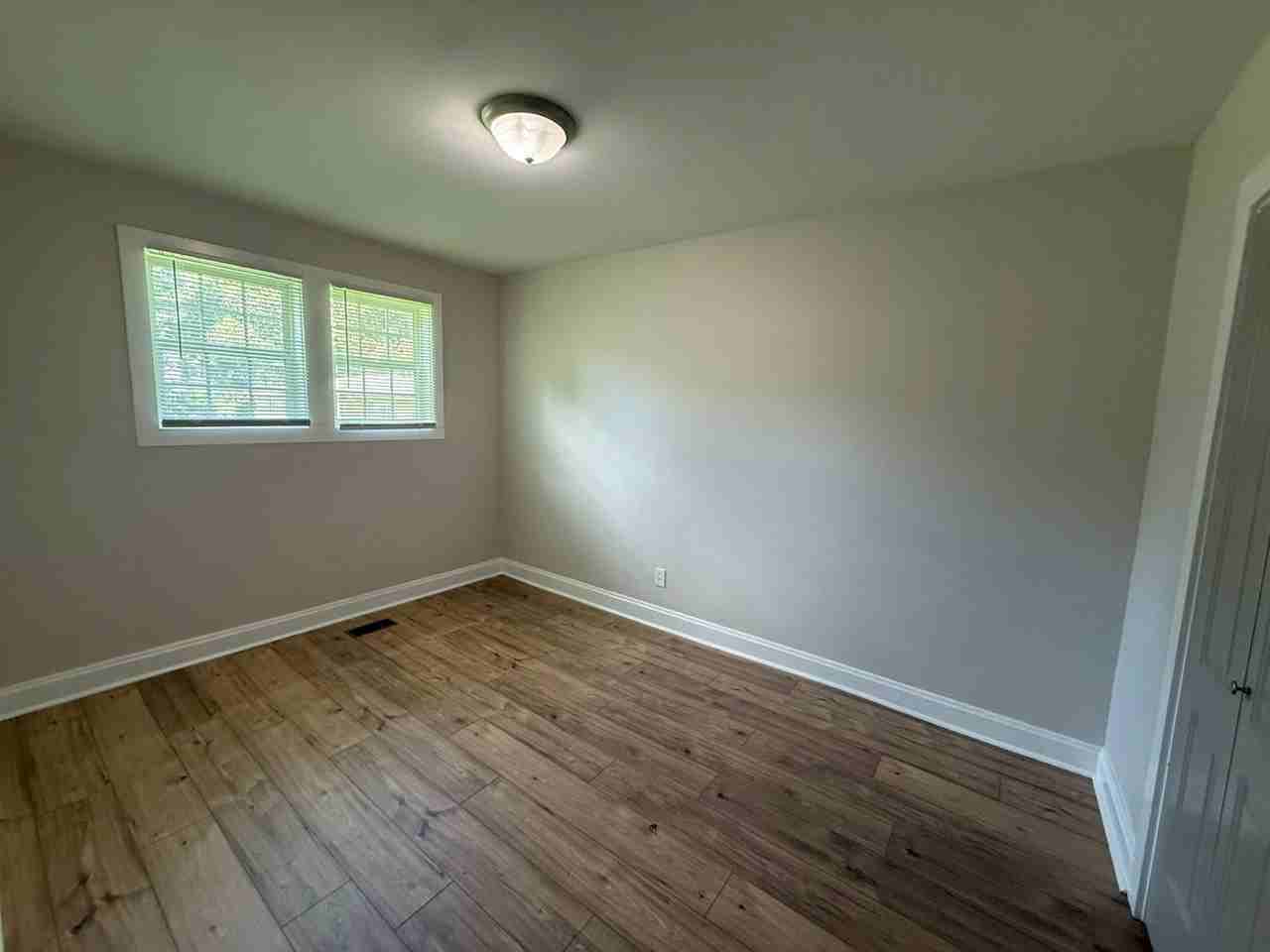 108 Dukeland Dr #108 - Photo 4 of 9