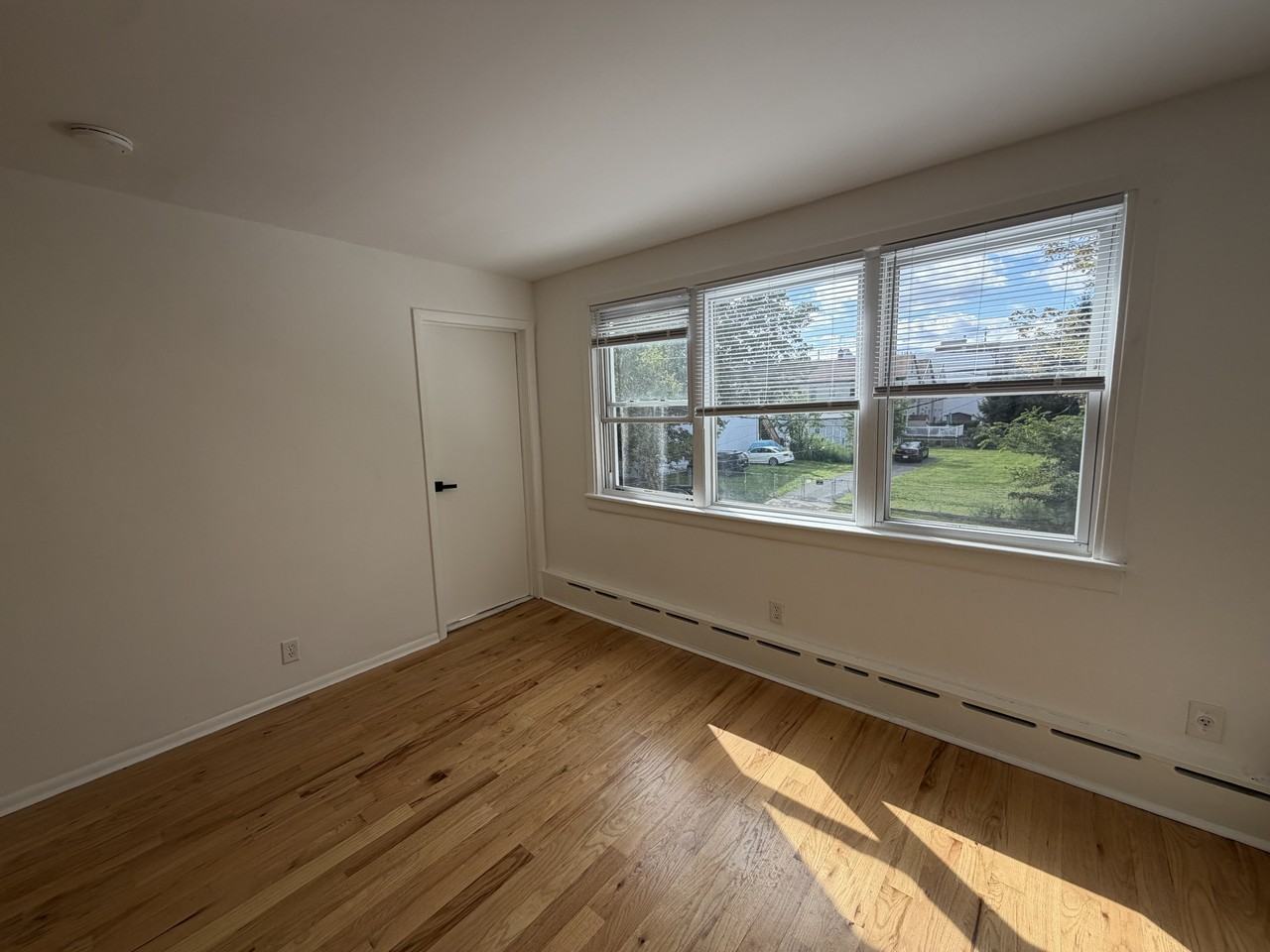 180 Avenue F #2 - Photo 6 of 10