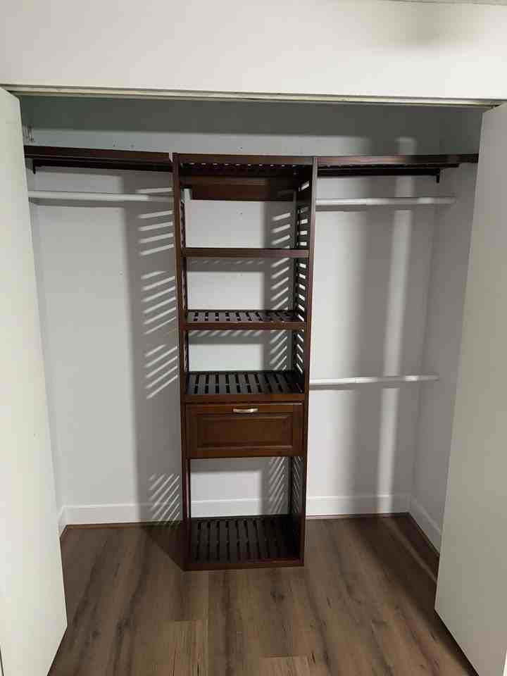 3914 San Mar Dr Ne - Photo 3 of 4