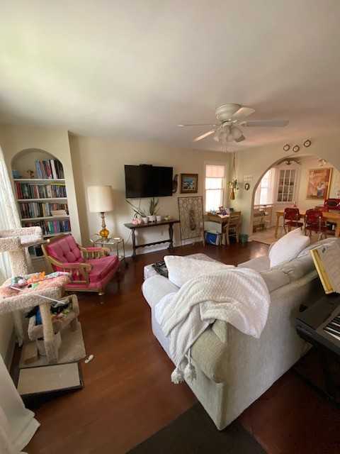 250 Lincoln Ave #NA - Photo 3 of 13