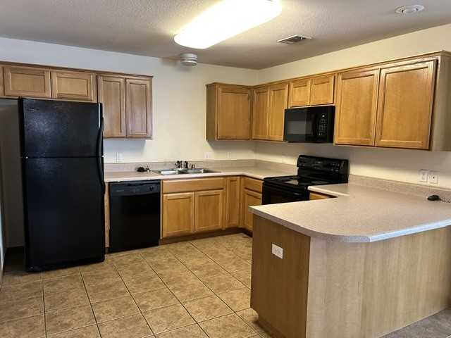 1408 Fianna Place Ct - Photo 2 of 9