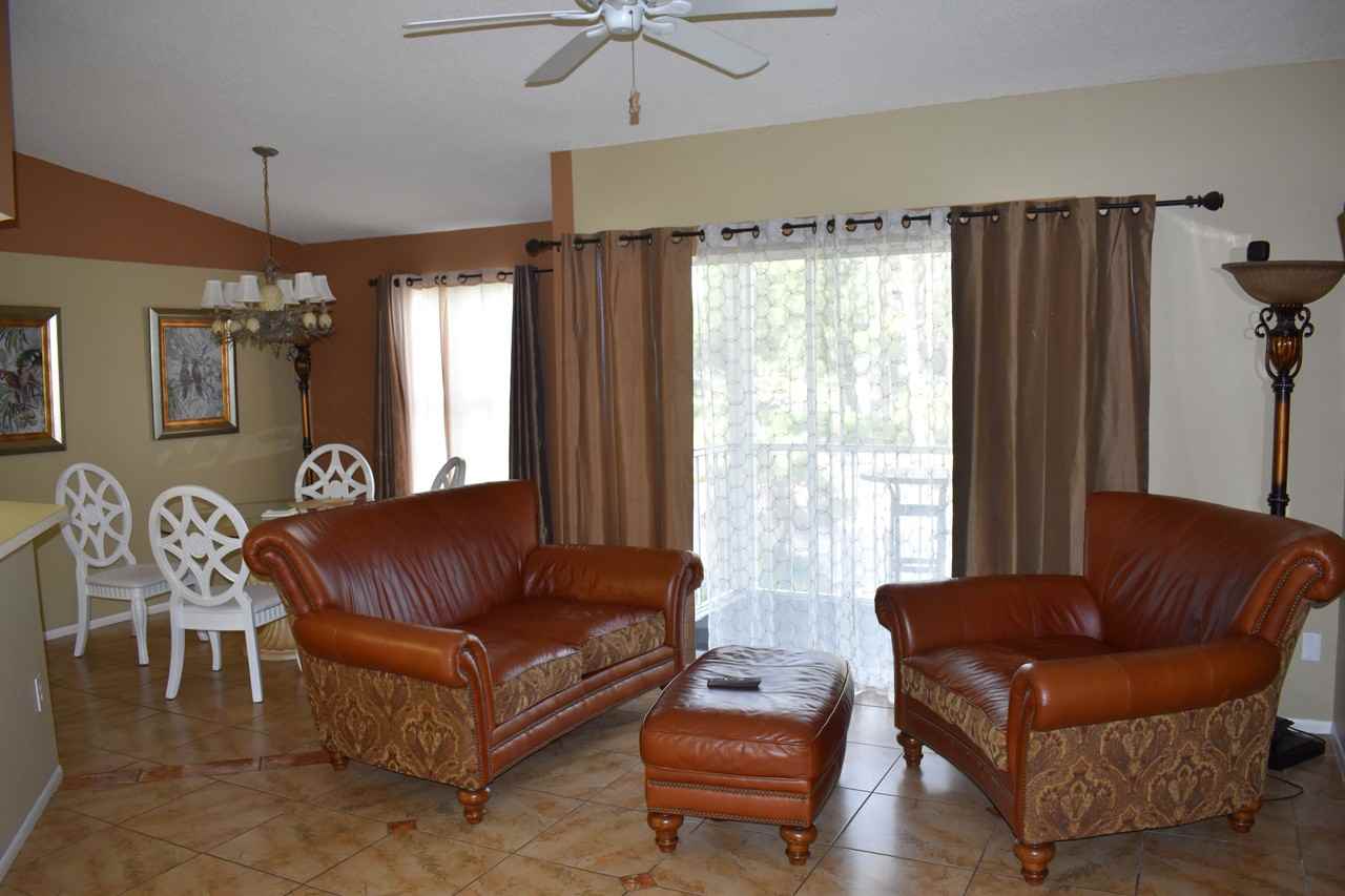 1376 Wildwood Lakes Blvd #6 - Photo 4 of 16