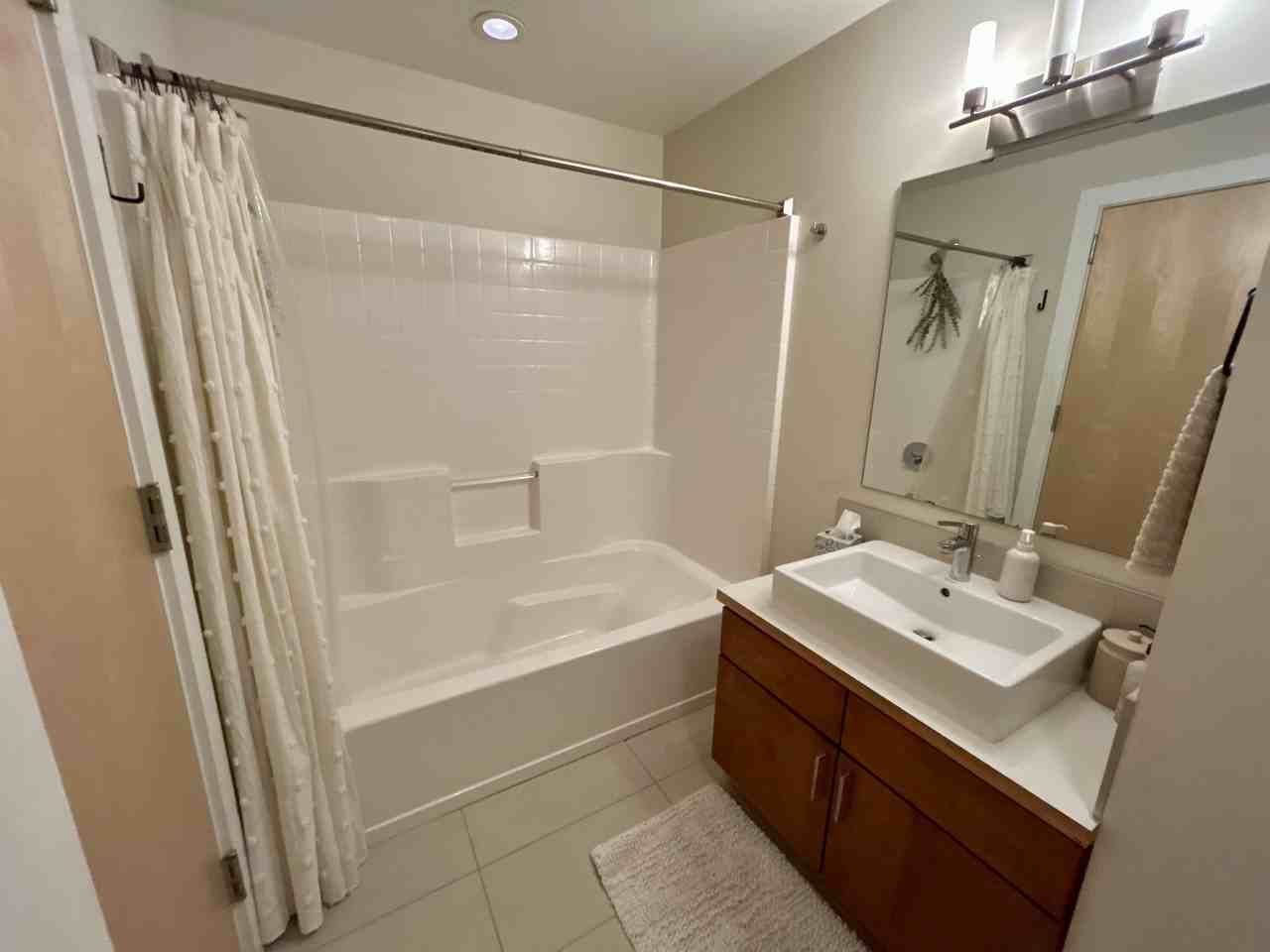 309 E 5th St #402 - Photo 7 of 30