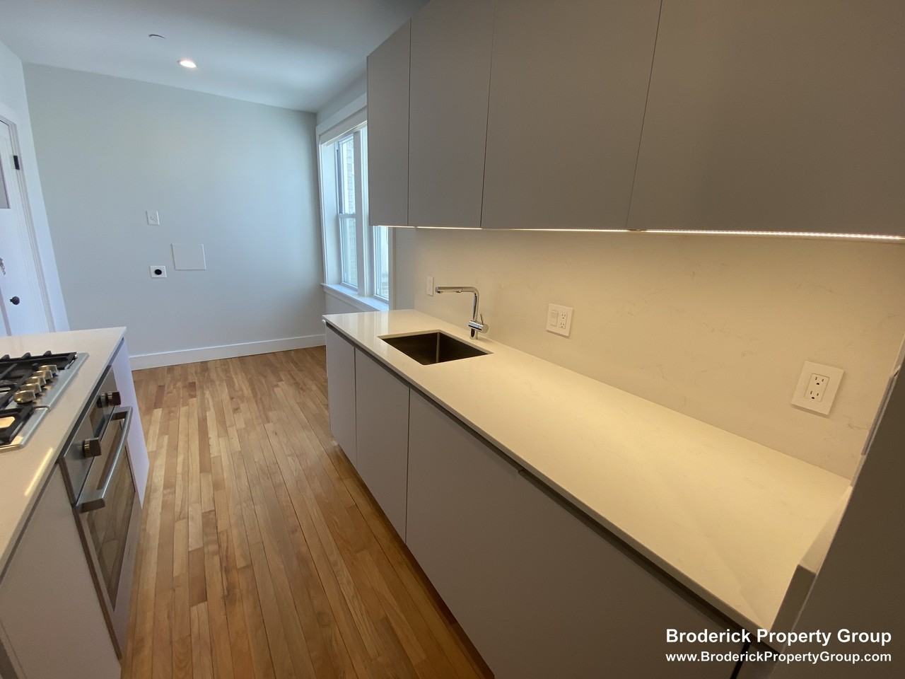 288 Chestnut Hill Ave #21 - Photo 6 of 17