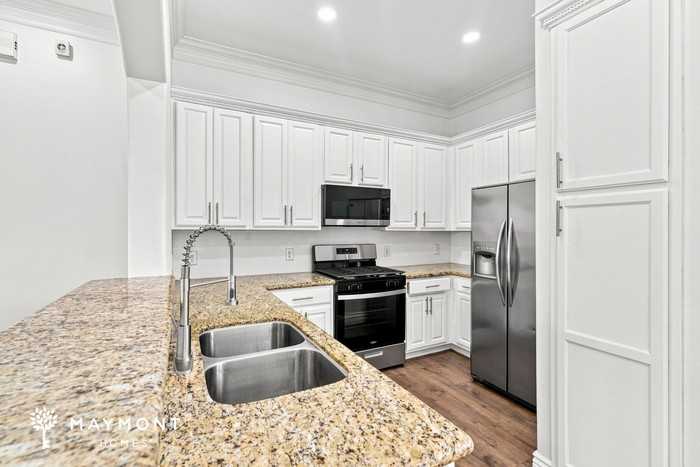 5919 Turtle Beach Ln - Photo 7 of 13