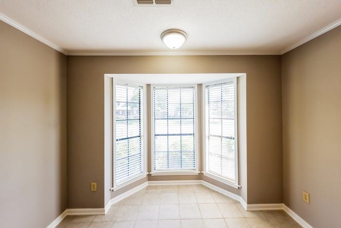 3903 Oak Ave - Photo 3 of 10