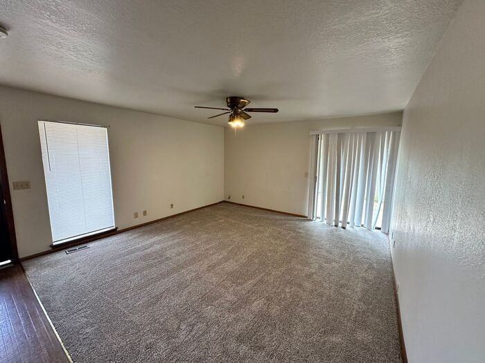 408 Vicksburg Ave #408 - Photo 2 of 10