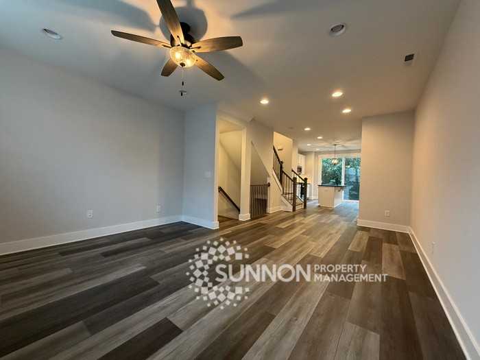 586 W End Dr - Photo 6 of 24
