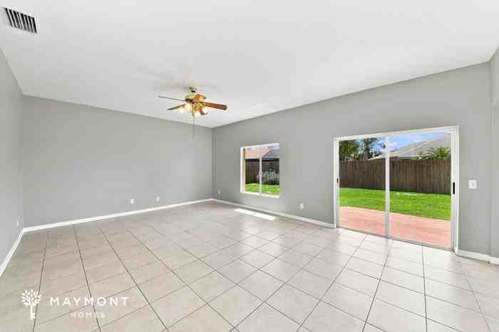 11125 Sailbrooke Dr - Photo 5 of 16