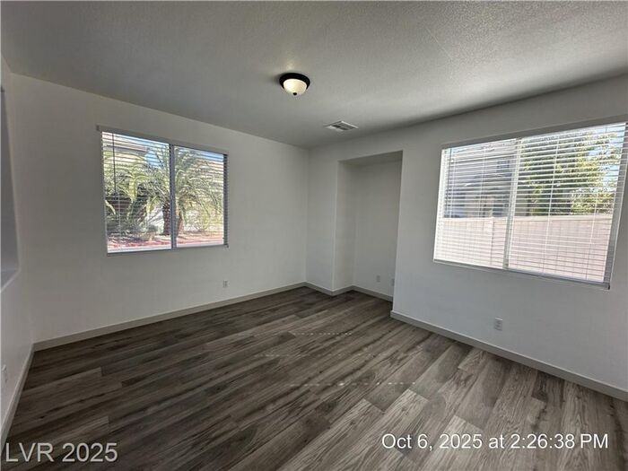 5409 Mocine Elm Ct - Photo 5 of 35