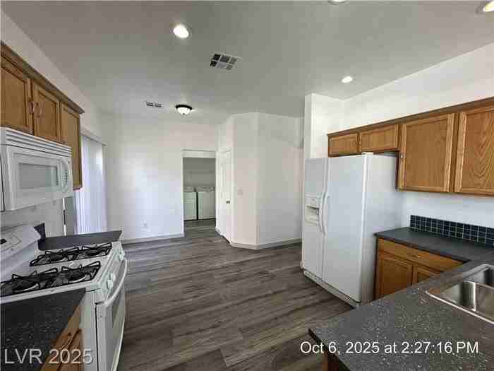 5409 Mocine Elm Ct - Photo 7 of 35