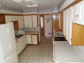119 S Marietta St - Photo 4 of 13