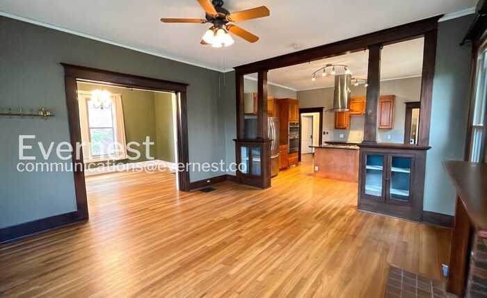 2104 Bailey Ave - Photo 7 of 23