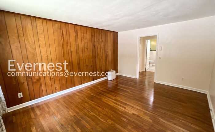 3203 Alta Vista Dr #2 - Photo 6 of 14
