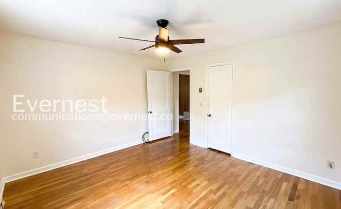 3203 Alta Vista Dr #2 - Photo 7 of 14