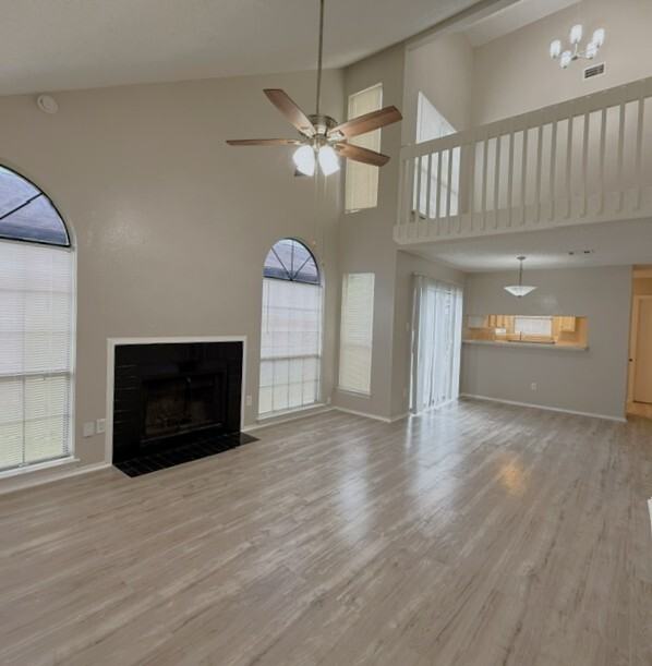 537 Oxbow St - Photo 6 of 19