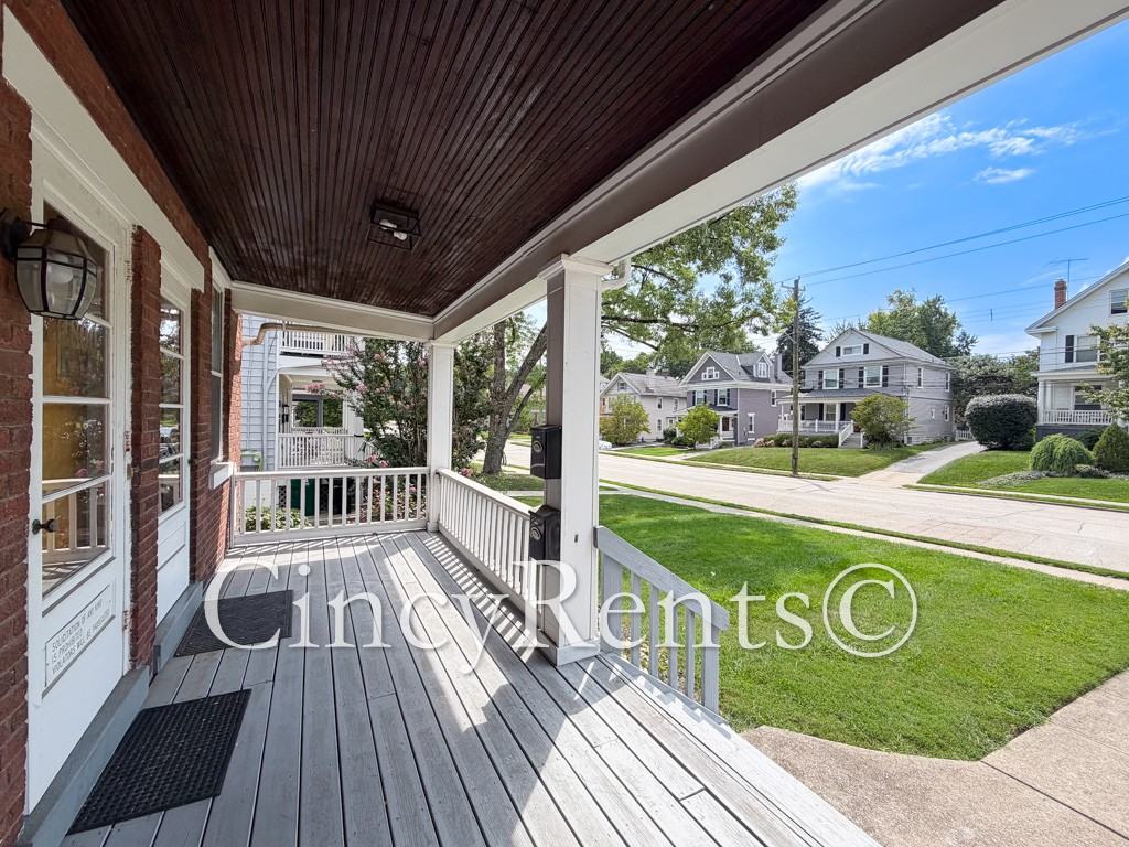 2800 Observatory Ave #1 - Photo 2 of 17