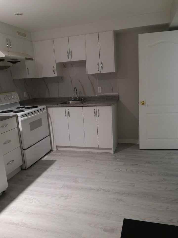 82 Bridlepath Street - Photo 2 of 8