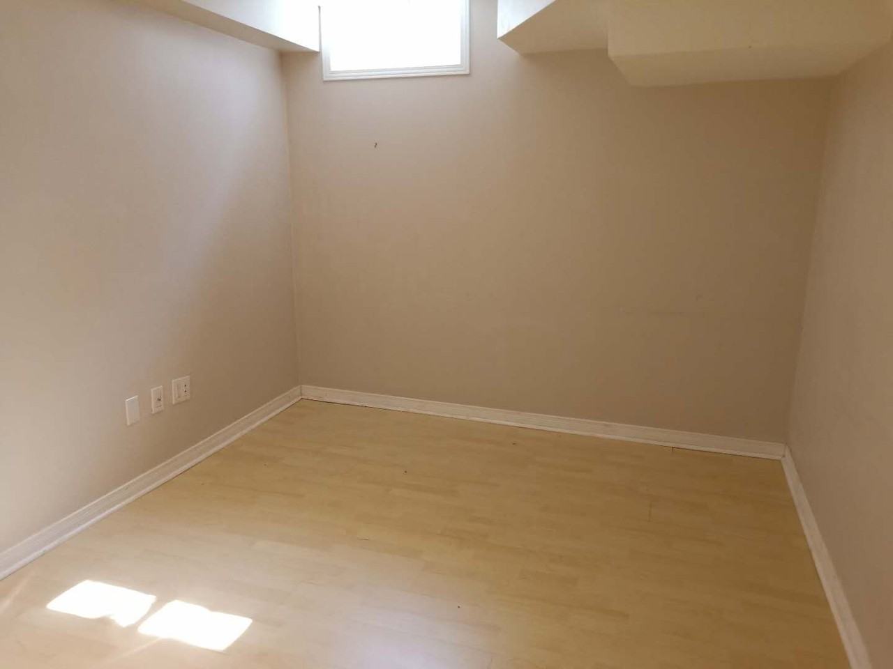 82 Bridlepath Street - Photo 7 of 8
