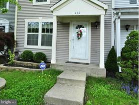 406 Knollwood Ct - Photo 1 of 1
