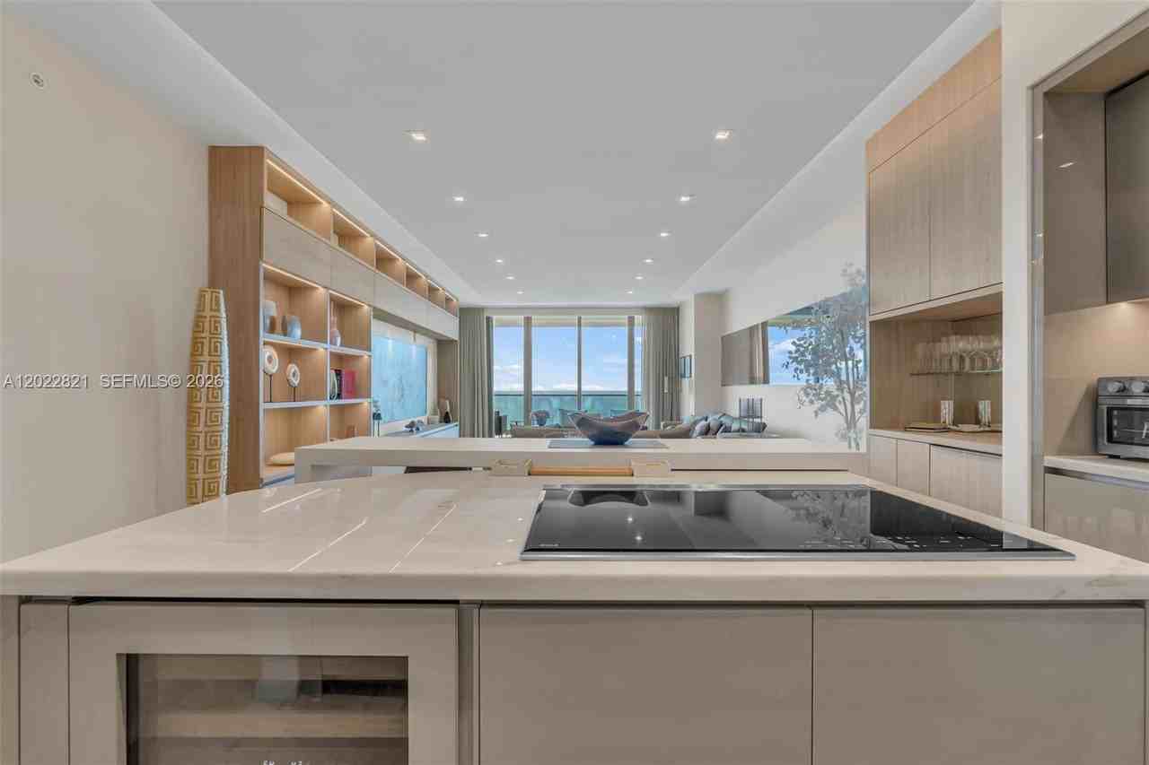 Collins Ave & 189th St - Photo 3 of 47