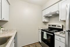 Charming Cottage Feel 1 & 2 Bedrooms! - Photo 1 of 1
