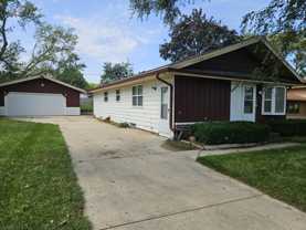 6323 N 104th St - Photo 1 of 1