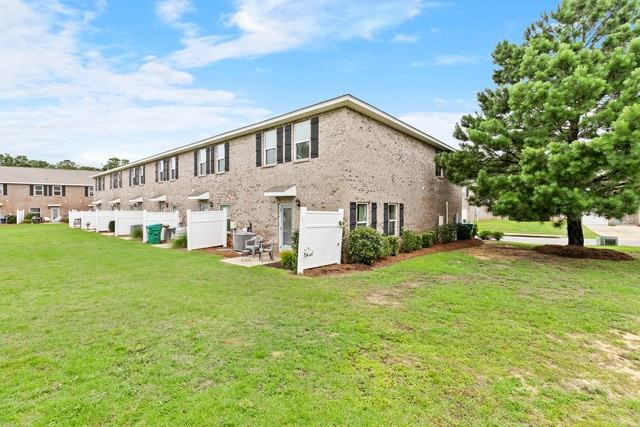 6788 Spaniel Dr - Photo 3 of 23