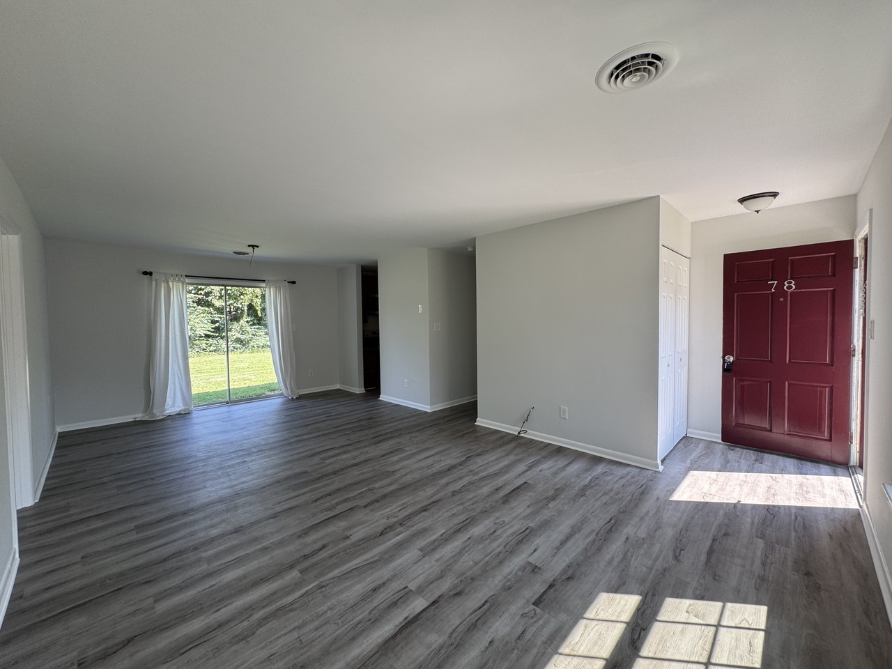 78 Bonita Dr - Photo 2 of 20