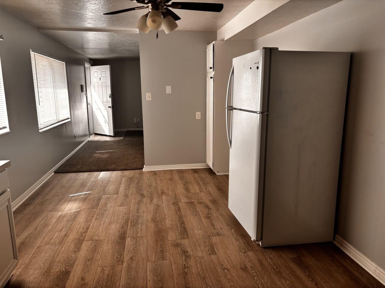 338 S St #3 - Photo 6 of 10
