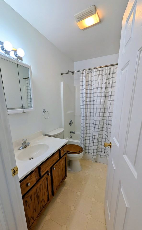 8067 White Church Rd #C - Photo 3 of 11