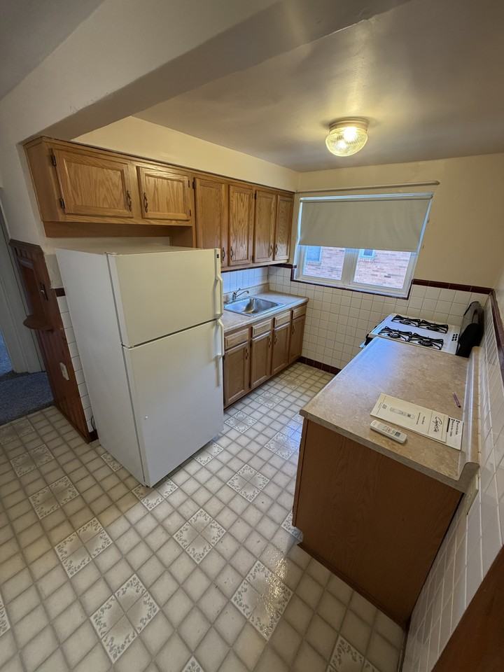 4412 Duneden Ave #5 - Photo 3 of 9