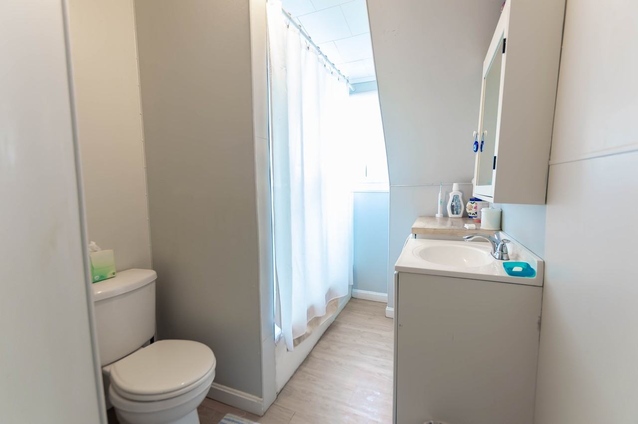 39 Prospect St #2 - Photo 6 of 9