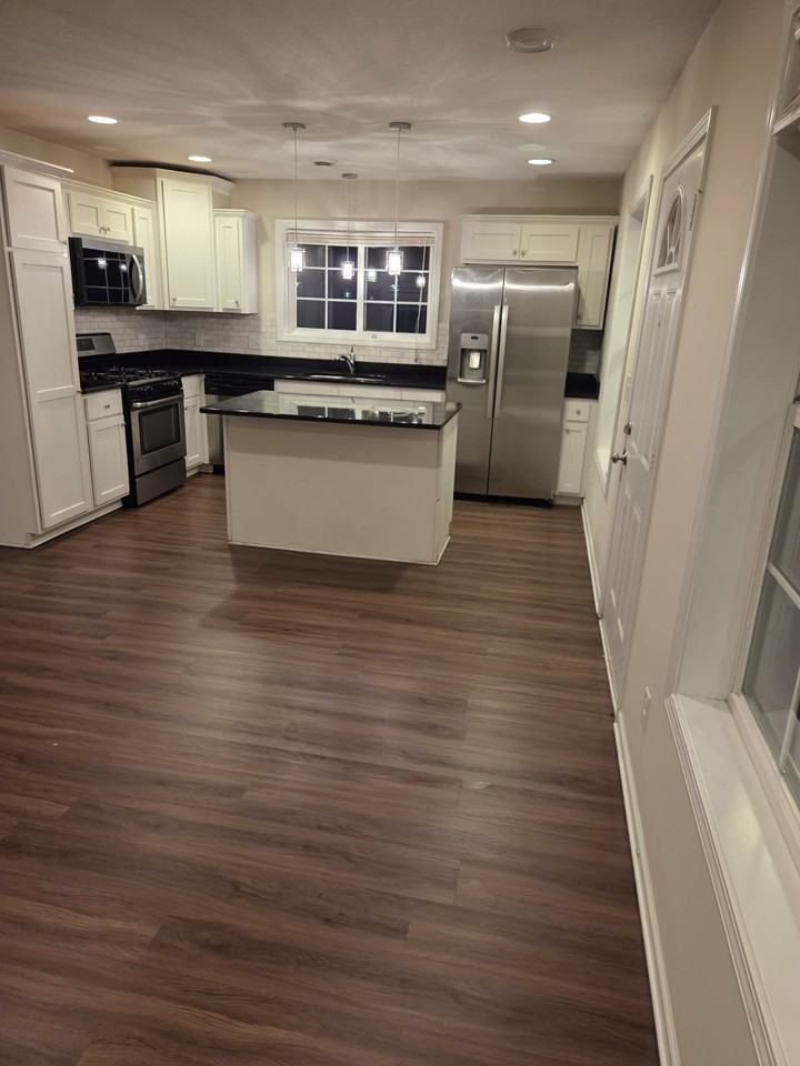 3317 Bryant Ave S #2 - Photo 5 of 24