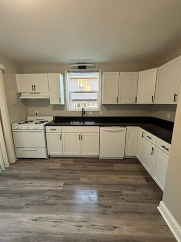 1519 Broadway #1519 - Photo 3 of 10